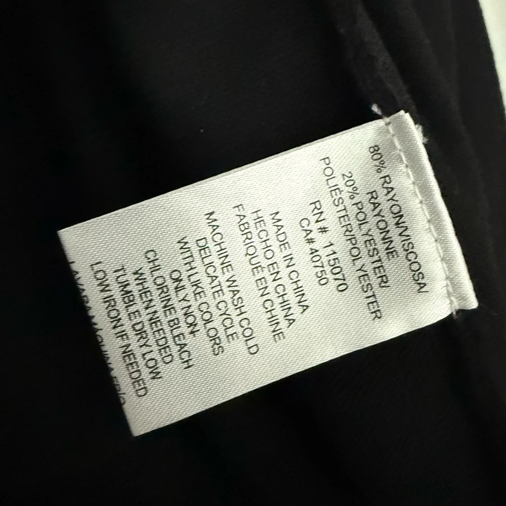 NWOT Scallop Trim Cardigan with Faux Pearls, Cap Sleeve - Picture 7 of 8